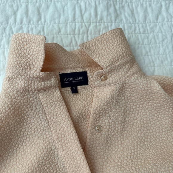 Tuckernuck Tops - Adele Crepe Blouse - Avon Lane by Tuckernuck - Size S - Color: Blush